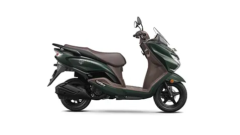 Suzuki-Burgman-Street-125-1 Suzuki Burgman Street 125: The Traditional Bike With This Price, Know Features